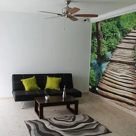 Apartaestudios Versalles